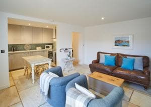 Host & Stay - The Courtyard Retreat Apartment Image 4