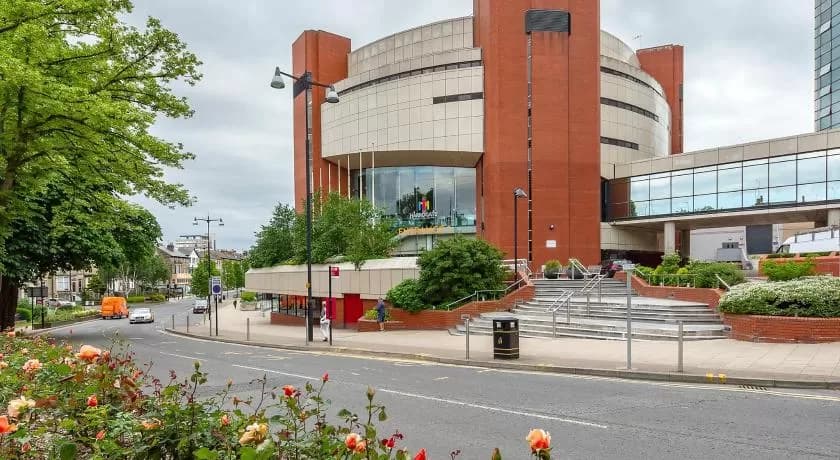 Murray House Image 3