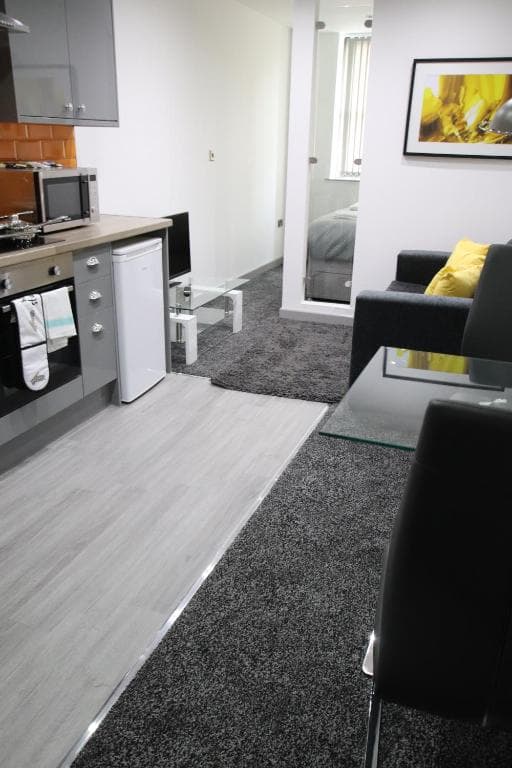 Halifax House, Studio Apartment 213 Image 12