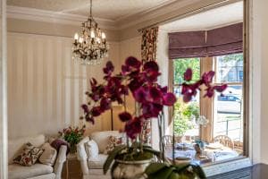 Swan View Apartment, Central Harrogate - 1 bedroom Sleeps 3 Image 2