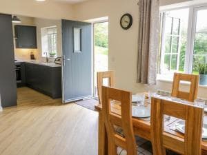 Ryedale Country Lodges - Hazel Lodge Image 3