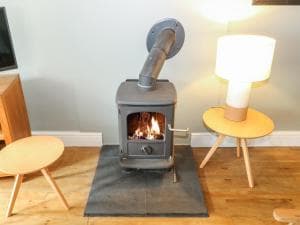 Bamforth Cottage Image 4