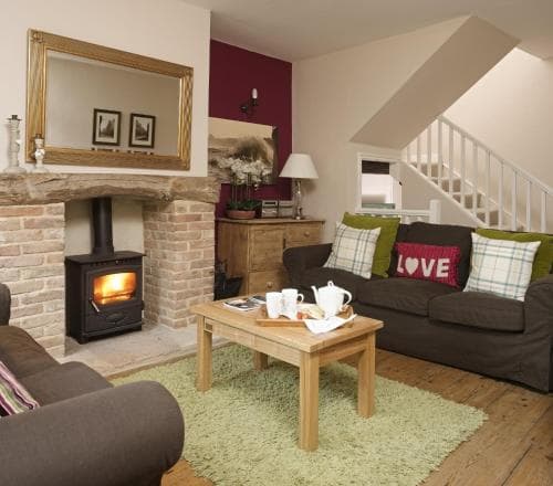 Rooftops Cottage Image 3