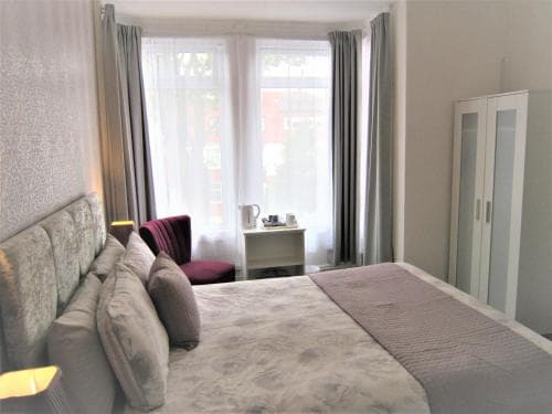 Hermosa Guesthouse Image 3