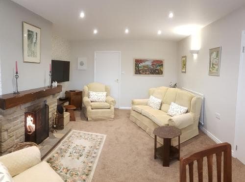 Woodpeckers Cottage Image 3