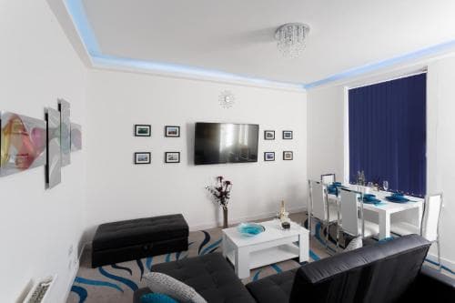Clifton Bespoke Serviced Apartments Image 3