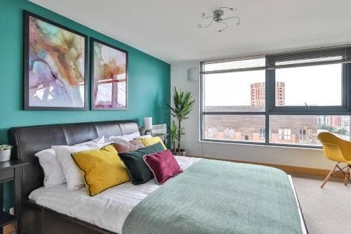 The Exquisite Penthouse of Leeds - Sleeps 8 Image 2