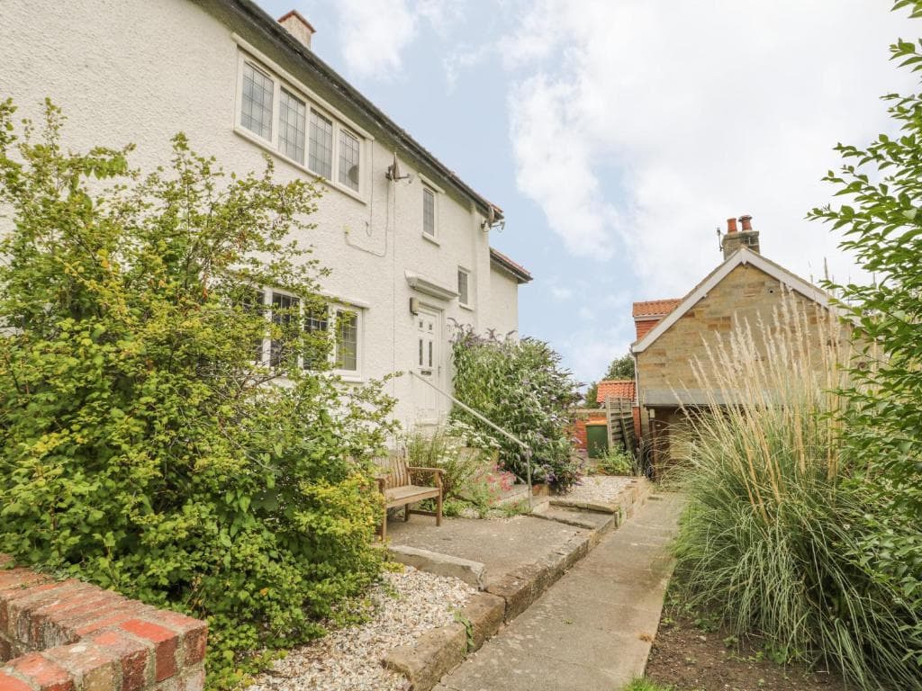 Stakesby House Apartment 3 Image 1