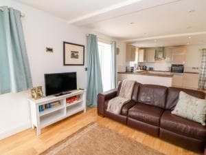 Apple Tree Cottage Image 5