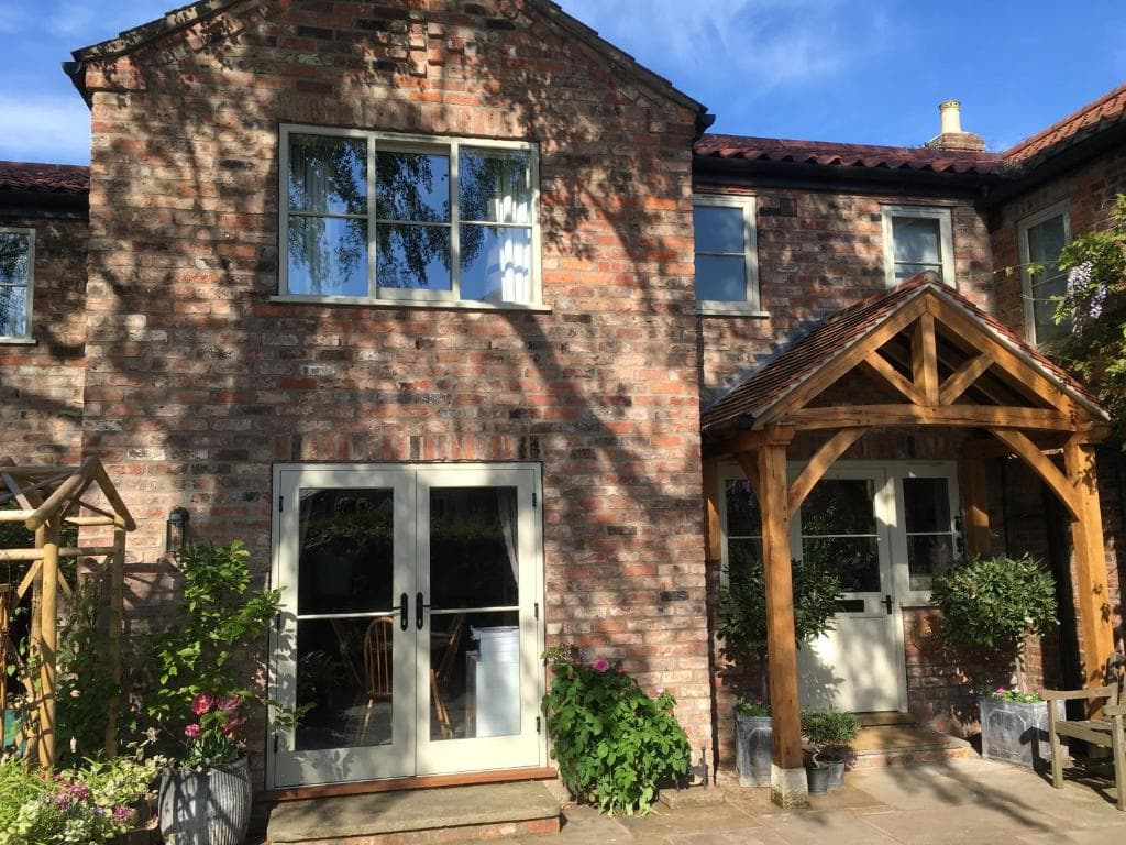 The Old Post Office pretty village 20min from York Image 1