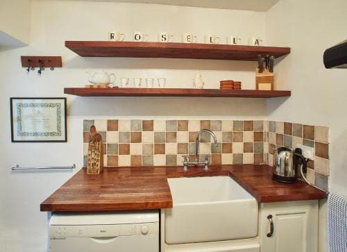 Host & Stay - Rosella Cottage, Pickering Image 2