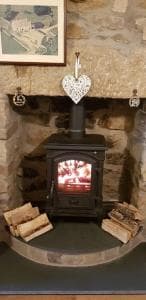 Lower Turnerford Farmhouse Image 2