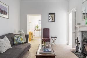 Harewood Estate Cottages Image 2