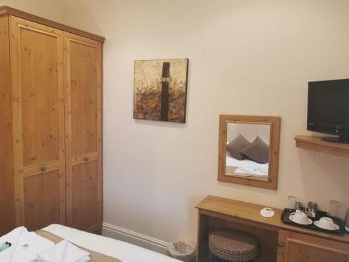 The Queens Hotel Image 12