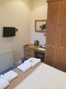 The Queens Hotel Image 7