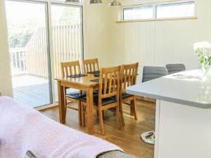 Woodpecker Lodge Image 4