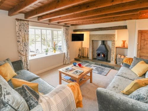 Weavers Cottage Image 2