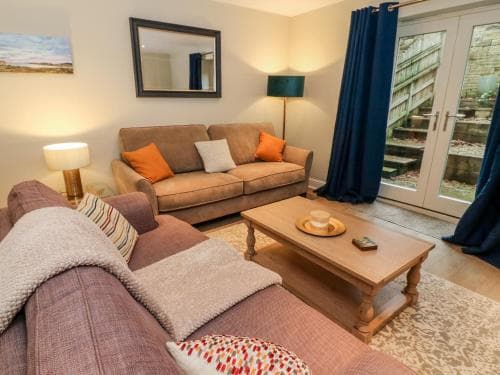 15 Tannery Lane Image 3