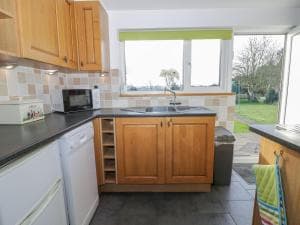 The Cottage, Driffield Image 2