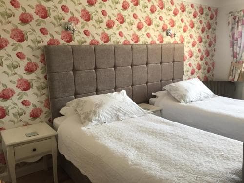 Ingledene Room Only Image 3