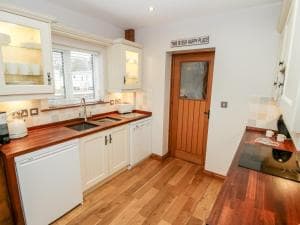 1 North Cottage Image 2