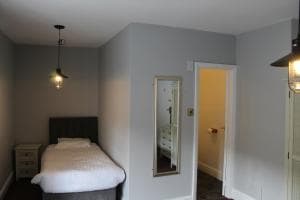 The Royal Oak Image 1