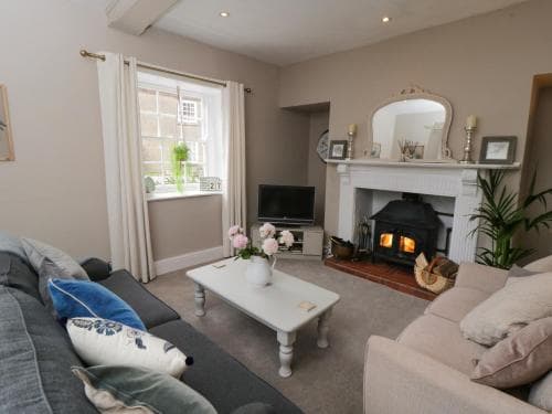 School House Cottage Image 3