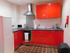 DJS - Modern City Apartment Image 3