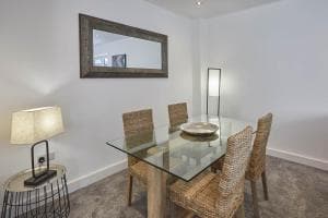 Host & Stay - Welton View Image 2