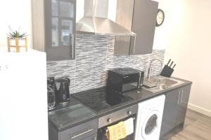 NEW APARTMENT - Offline Bookings on 079-504-13594 Image 3