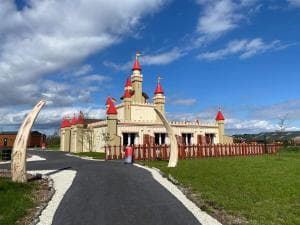 Gulliver's Valley, M1, JCT 31 Image 3