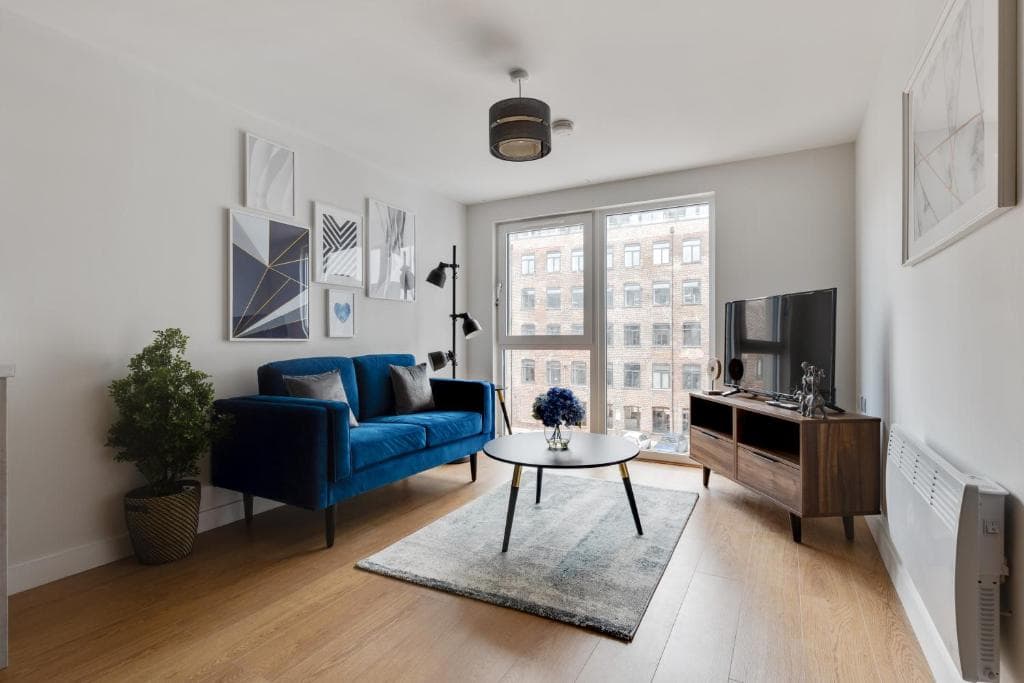 1 Bed Modern Apartment in a Converted Mill Image 5