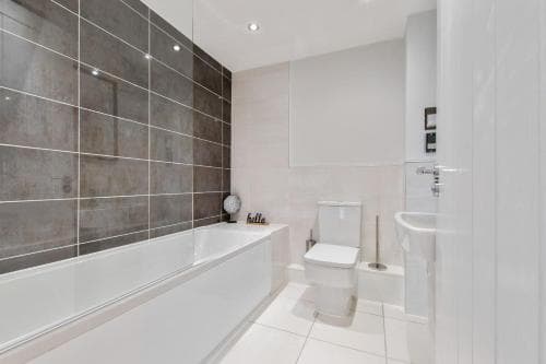 1 Bed Modern Apartment in a Converted Mill Image 4