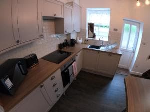 Albert Cottage Image 3