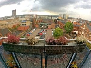 Igloo ViewPoint City Centre Retreat & Free Parking Image 1