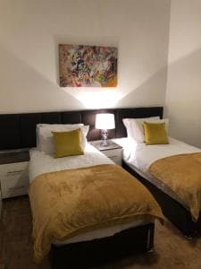 King Edward House Flat 2 Image 3