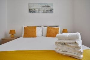 Host & Stay - Diamond Apartments Image 2