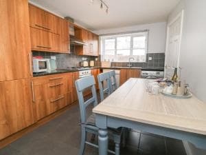 Armstrong Cottage Image 3