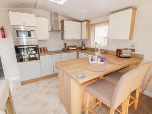 Willow Lodge Image 2