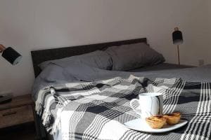 Snuggle Flat in Sheffield Image 2