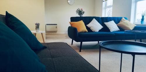 Comfortable Apartment in Sheffield with Parking Image 3