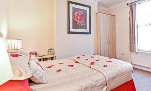 York Apartment Conway Cottage Image 2