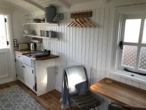 The Hut by the River Image 2