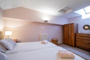 43 County House Image 2