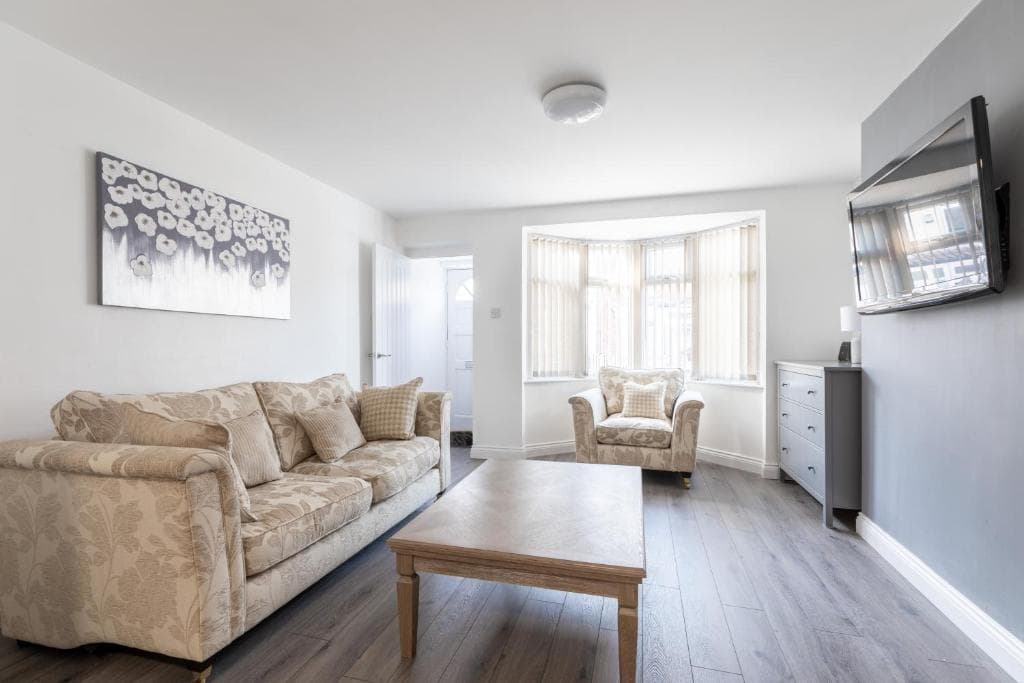 Platform Holderness 2 Bed House Image 1