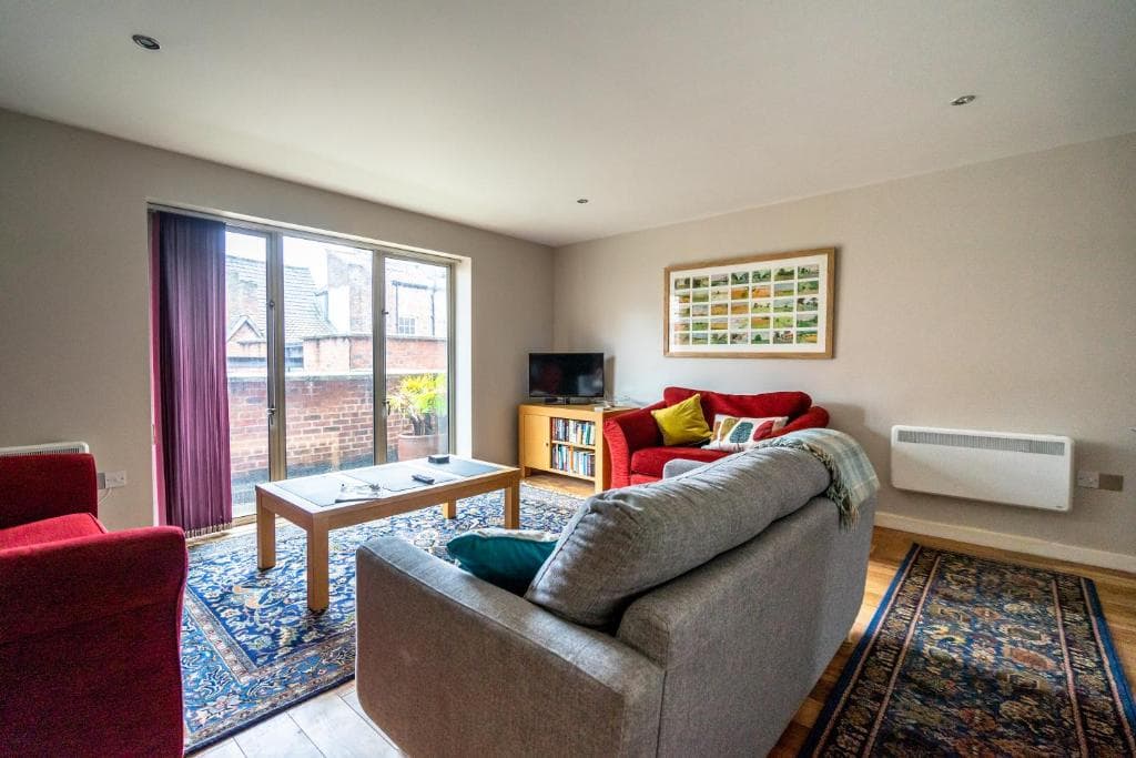 15 Stonegate Court Image 1