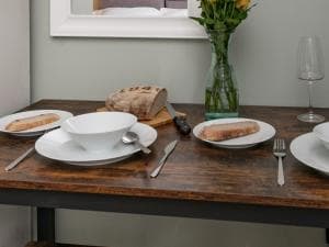 Saville Street Image 2