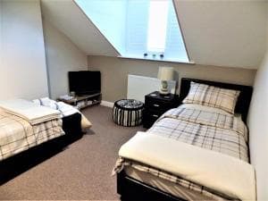 Number 12 Yorkshire Holiday House Image 2