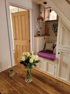 Charming 2-Bed Cottage on outskirts of Beverley Image 2