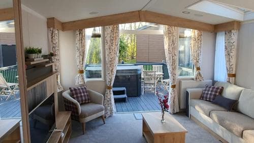 Biarritz Lodge Image 2